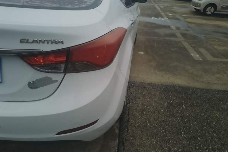 Used Hyundai Elantra (5th Generation / Langdong) 2016 1.6L Automatic Prestige Model Exterior 3
