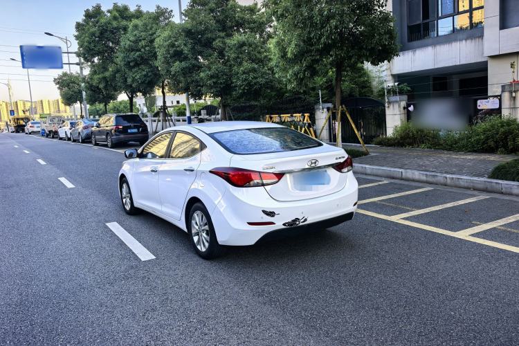 Used Hyundai Elantra (5th Generation / Langdong) 2016 1.6L Automatic Prestige Model Exterior 4
