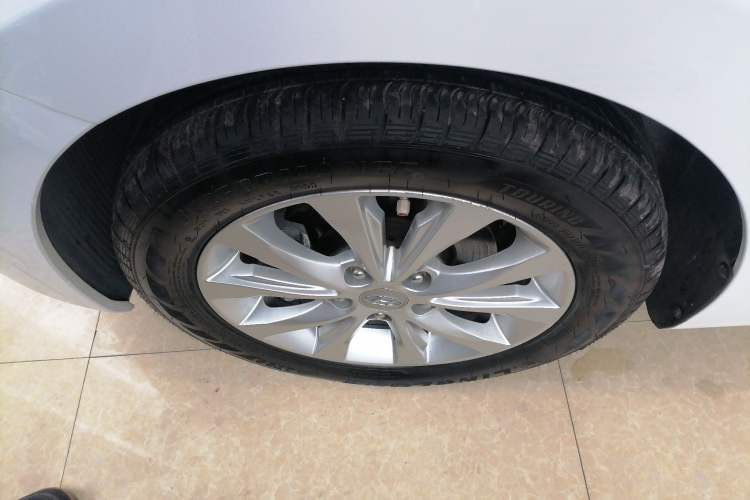 Used Hyundai Elantra (5th Generation / Langdong) 2016 1.6L Manual Luxury Model Exterior 4