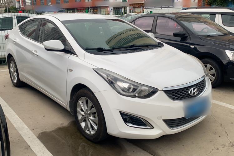Used Hyundai Elantra (5th Generation / Langdong) 2016 1.6L Automatic Smart Version Exterior 4