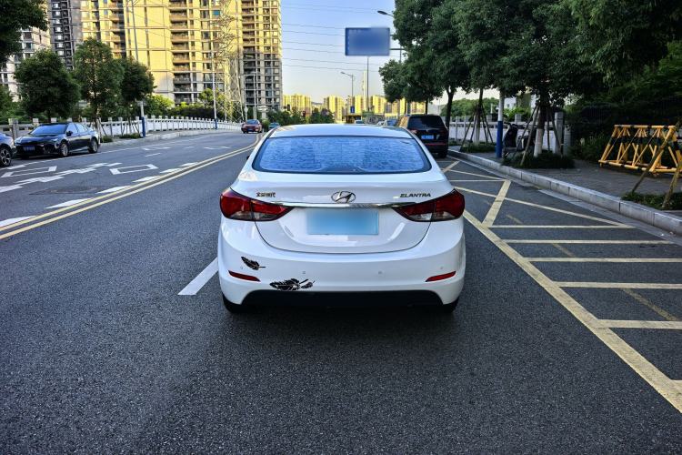 Used Hyundai Elantra (5th Generation / Langdong) 2016 1.6L Automatic Prestige Model Exterior 5