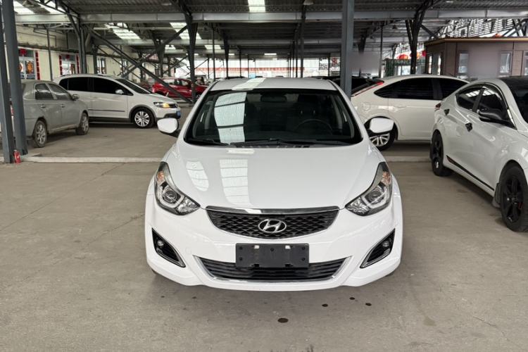 Used Hyundai Elantra (5th Generation / Langdong) 2016 1.6L Automatic Smart Version Exterior 5