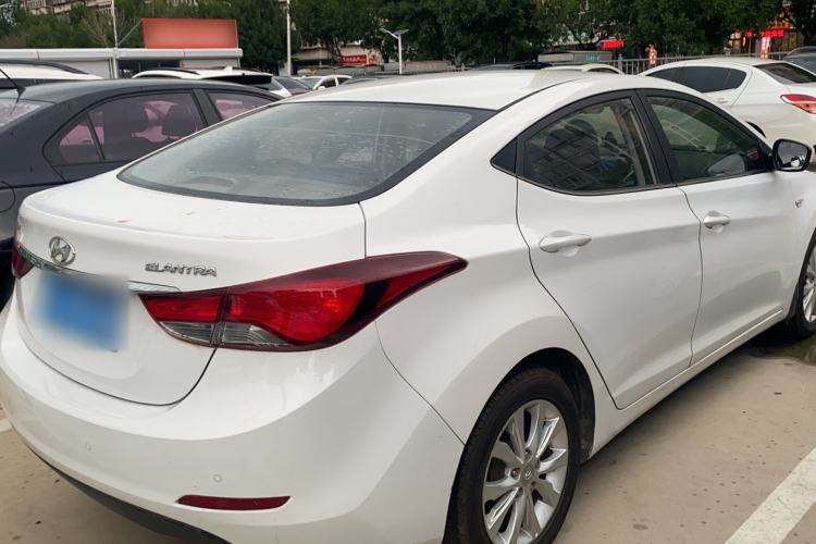Used Hyundai Elantra (5th Generation / Langdong) 2016 1.6L Automatic Smart Version Exterior 5