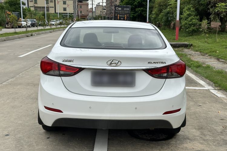 Used Hyundai Elantra (5th Generation / Langdong) 2016 1.6L Automatic Smart Version Exterior 5