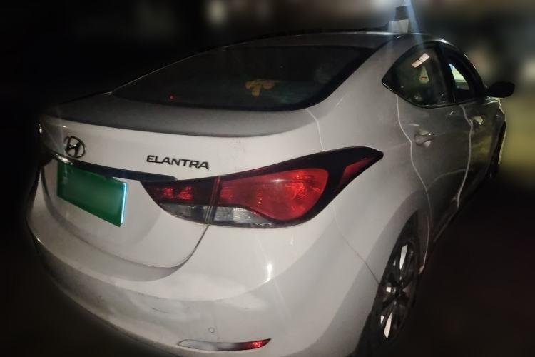 Used Hyundai Elantra (5th Generation / Langdong) 2016 1.6L Automatic Smart Version Exterior 5