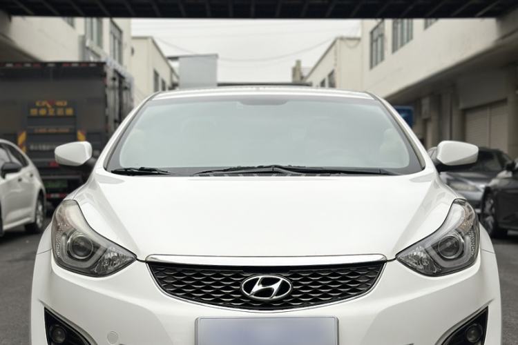 Used Hyundai Elantra (5th Generation / Langdong) 2016 1.6L Automatic Smart Version Exterior 5