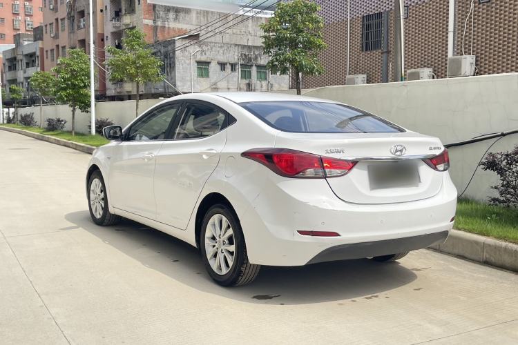 Used Hyundai Elantra (5th Generation / Langdong) 2016 1.6L Automatic Smart Version Exterior 5