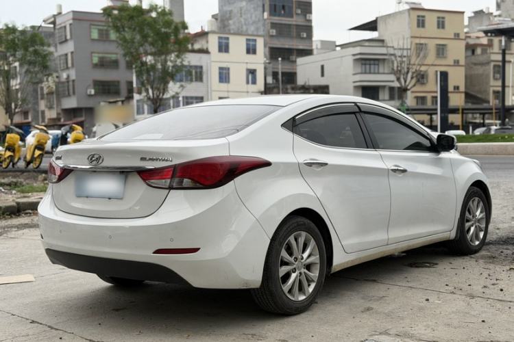 Used Hyundai Elantra (5th Generation / Langdong) 2016 1.6L Automatic Prestige Model Exterior 6