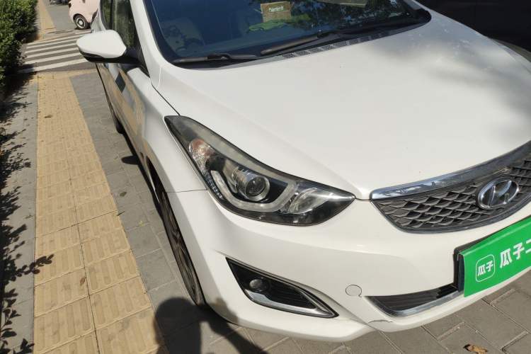 Used Hyundai Elantra (5th Generation / Langdong) 2016 1.6L Automatic Prestige Model Exterior 6