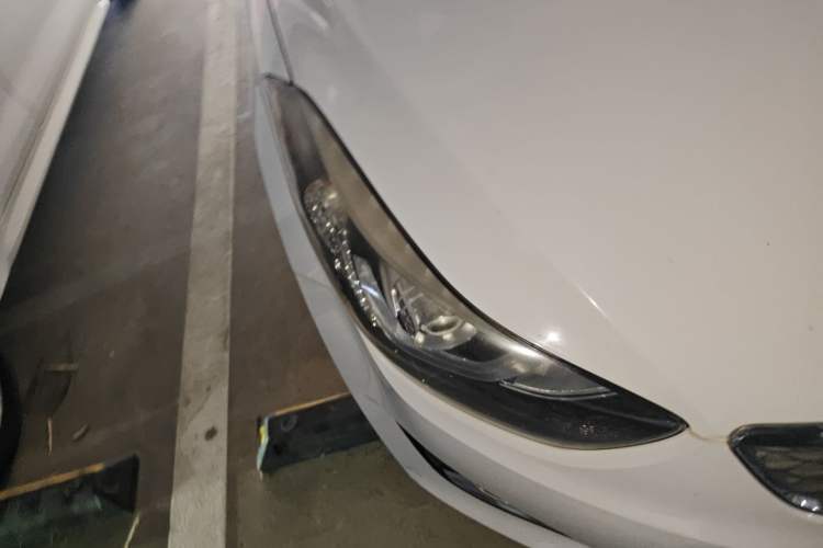 Used Hyundai Elantra (5th Generation / Langdong) 2016 1.6L Automatic Smart Version Exterior 6