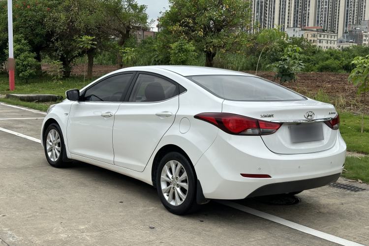 Used Hyundai Elantra (5th Generation / Langdong) 2016 1.6L Automatic Smart Version Exterior 6