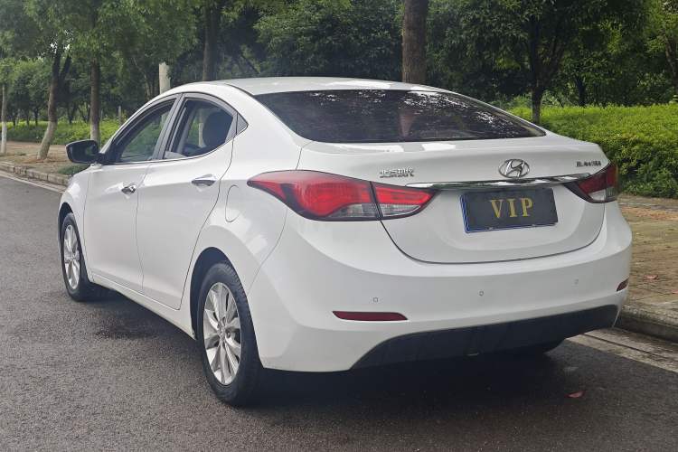 Used Hyundai Elantra (5th Generation / Langdong) 2016 1.6L Automatic Prestige Model Exterior 6