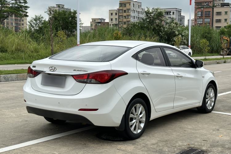 Used Hyundai Elantra (5th Generation / Langdong) 2016 1.6L Automatic Smart Version Exterior 7