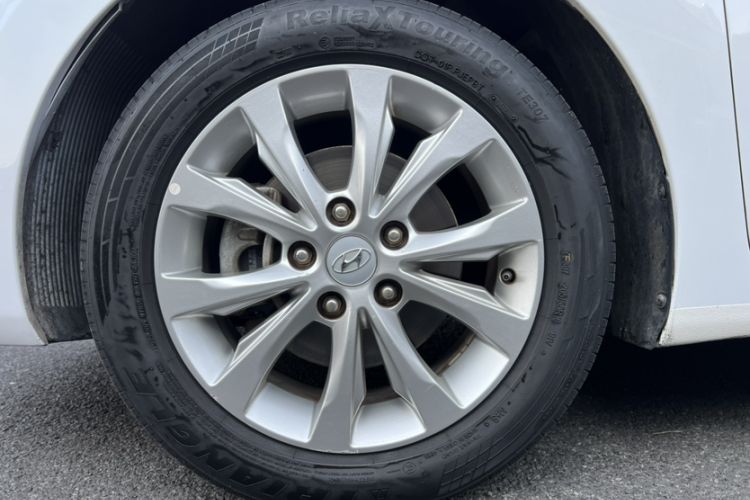 Used Hyundai Elantra (5th Generation / Langdong) 2016 1.6L Automatic Prestige Model Exterior 7