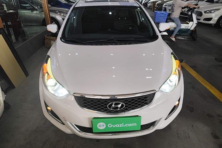 Used Hyundai Elantra (5th Generation / Langdong) 2016 1.6L Manual Luxury Model Front