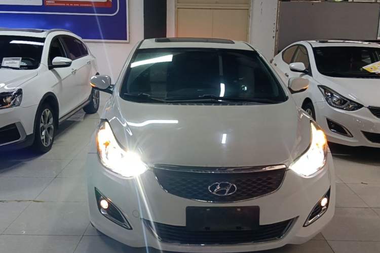 Used Hyundai Elantra (5th Generation / Langdong) 2016 1.6L Automatic Prestige Model Front