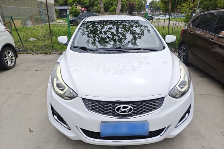 Used Hyundai Elantra (5th Generation / Langdong) 2016 1.6L Automatic Smart Version Front