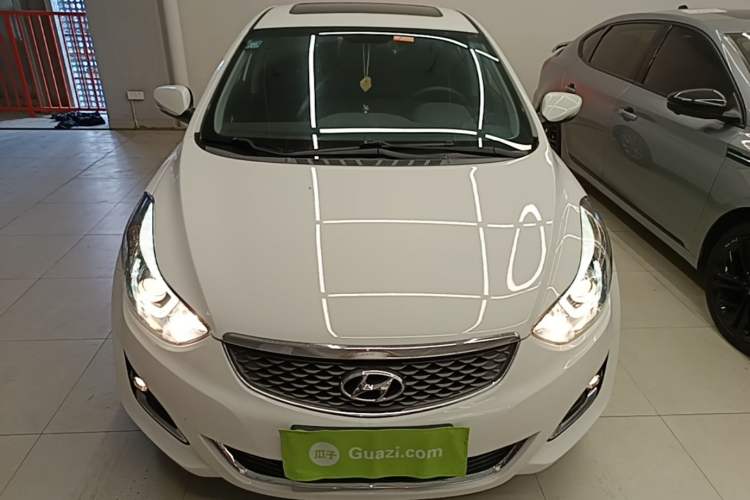 Used Hyundai Elantra (5th Generation / Langdong) 2016 1.6L Automatic Prestige Model Front