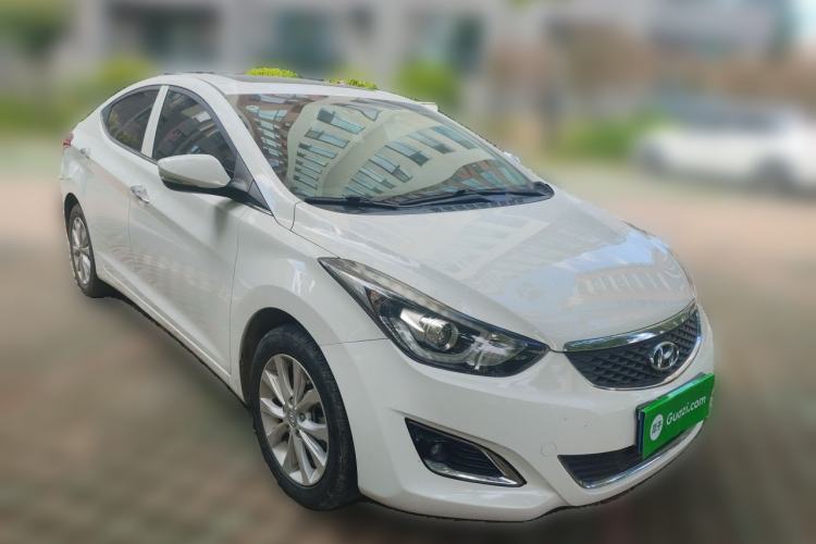 Used Hyundai Elantra (5th Generation / Langdong) 2016 1.6L Automatic Prestige Model Front Right 45 Deg