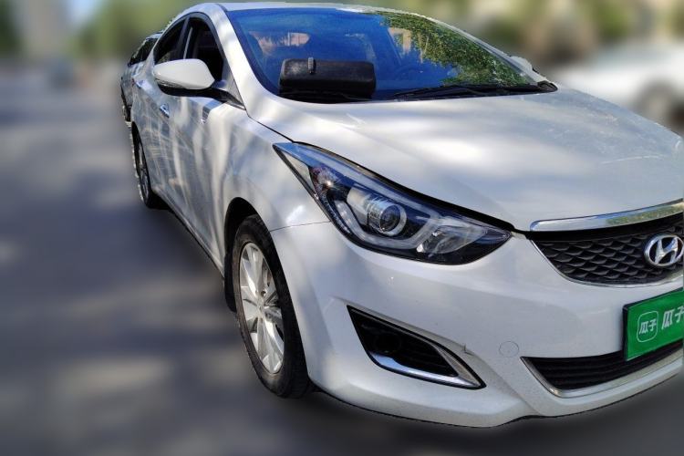 Used Hyundai Elantra (5th Generation / Langdong) 2016 1.6L Automatic Prestige Model Front Right 45 Deg