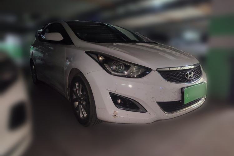 Used Hyundai Elantra (5th Generation / Langdong) 2016 1.6L Automatic Smart Version Front Right 45 Deg