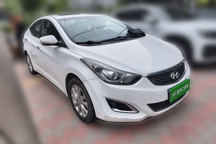 Used Hyundai Elantra (5th Generation / Langdong) 2016 1.6L Automatic Prestige Model Front Right 45 Deg
