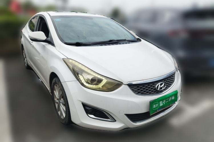 Used Hyundai Elantra (5th Generation / Langdong) 2016 1.6L Automatic Prestige Model Front Right 45 Deg
