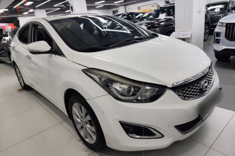 Used Hyundai Elantra (5th Generation / Langdong) 2016 1.6L Automatic Prestige Model Front Right 45 Deg