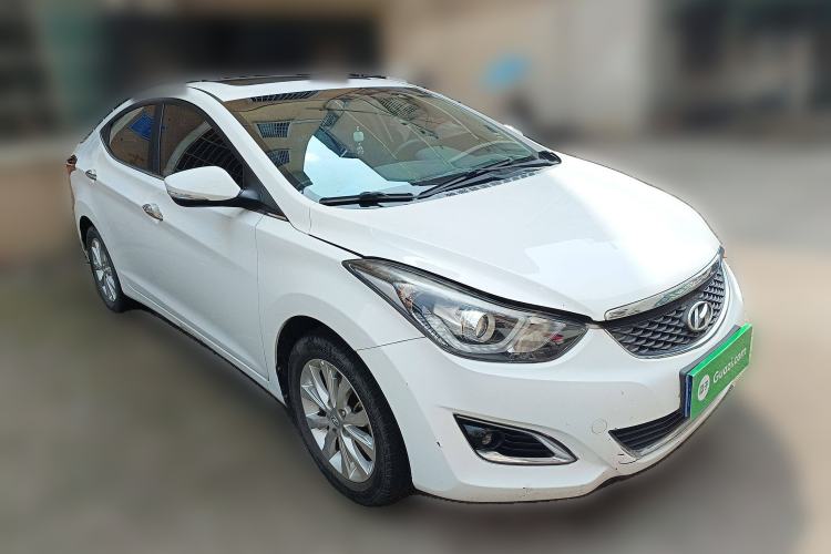 Used Hyundai Elantra (5th Generation / Langdong) 2016 1.6L Automatic Prestige Model Front Right 45 Deg