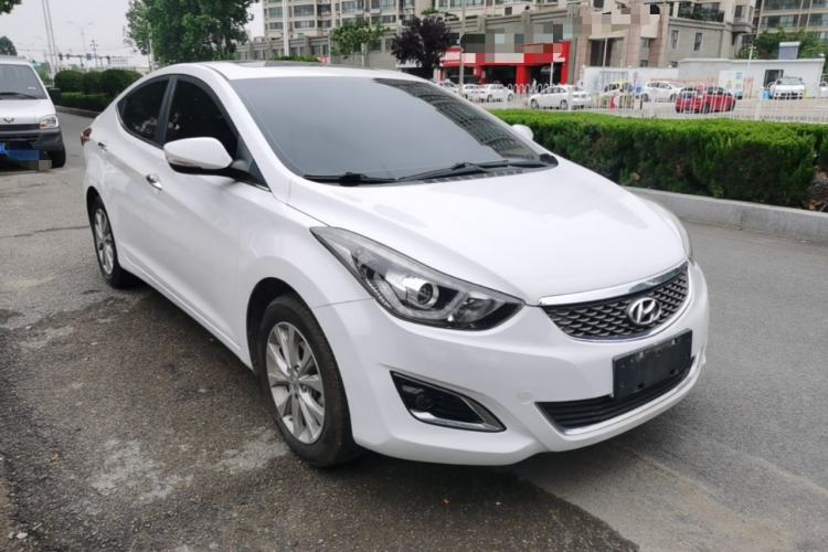 Used Hyundai Elantra (5th Generation / Langdong) 2016 1.6L Automatic Prestige Model Front Right 45 Deg