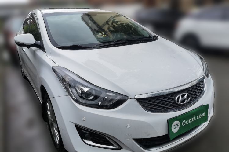 Used Hyundai Elantra (5th Generation / Langdong) 2016 1.6L Automatic Prestige Model Front Right 45 Deg