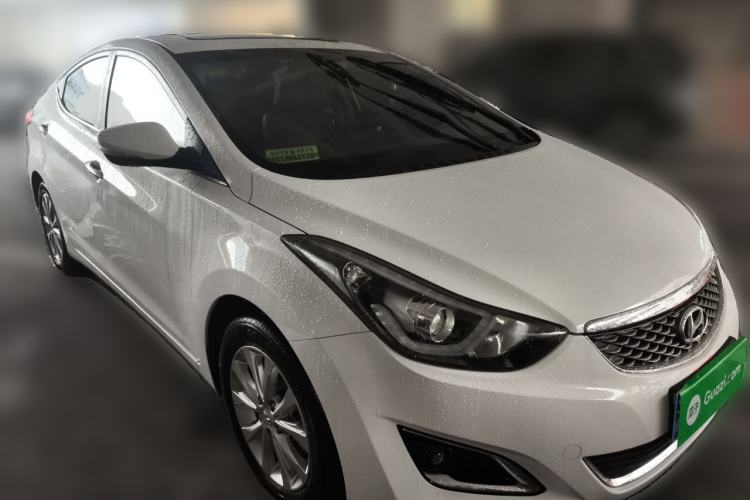 Used Hyundai Elantra (5th Generation / Langdong) 2016 1.6L Automatic Prestige Model Front Right 45 Deg