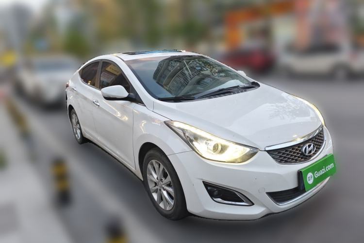 Used Hyundai Elantra (5th Generation / Langdong) 2016 1.6L Automatic Prestige Model Front Right 45 Deg
