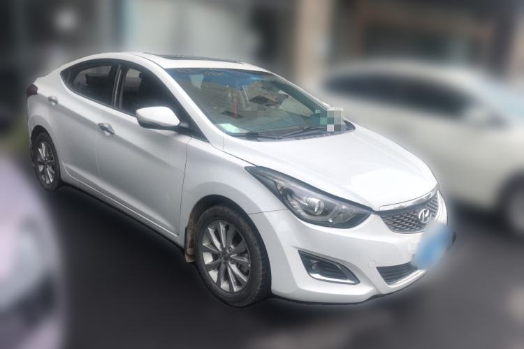 Used Hyundai Elantra (5th Generation / Langdong) 2016 1.6L Automatic Prestige Model Front Right 45 Deg