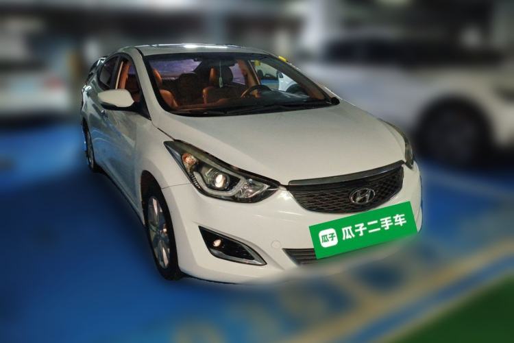 Used Hyundai Elantra (5th Generation / Langdong) 2016 1.6L Automatic Prestige Model Front Right 45 Deg