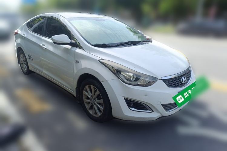 Used Hyundai Elantra (5th Generation / Langdong) 2016 1.6L Automatic Smart Version Front Right 45 Deg