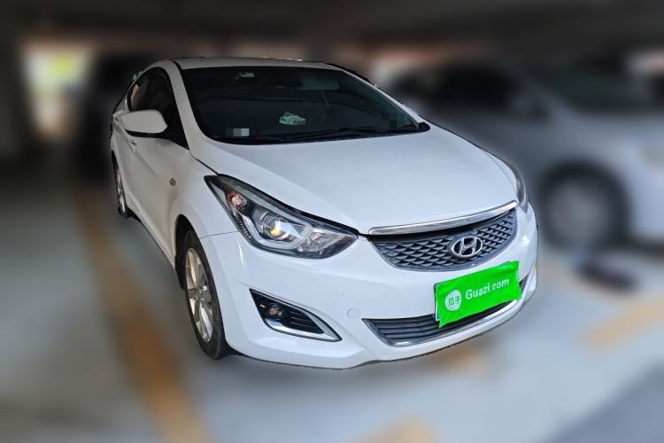Used Hyundai Elantra (5th Generation / Langdong) 2016 1.6L Automatic Smart Version Front Right 45 Deg