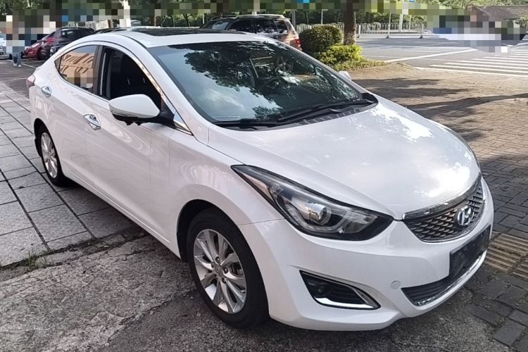 Used Hyundai Elantra (5th Generation / Langdong) 2016 1.6L Automatic Prestige Model Front Right 45 Deg