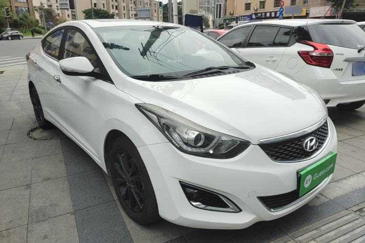 Used Hyundai Elantra (5th Generation / Langdong) 2016 1.6L Automatic Prestige Model Front Right 45 Deg