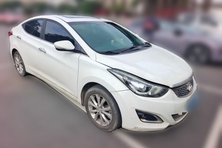 Used Hyundai Elantra (5th Generation / Langdong) 2016 1.6L Automatic Prestige Model Front Right 45 Deg