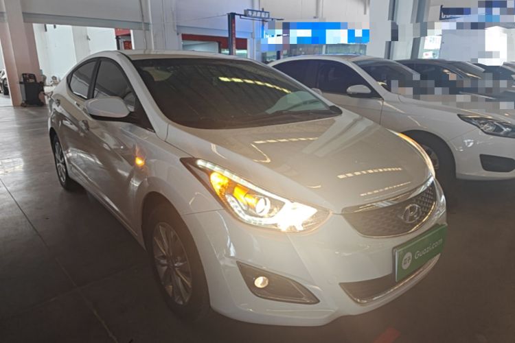 Used Hyundai Elantra (5th Generation / Langdong) 2016 1.6L Automatic Smart Version Front Right 45 Deg