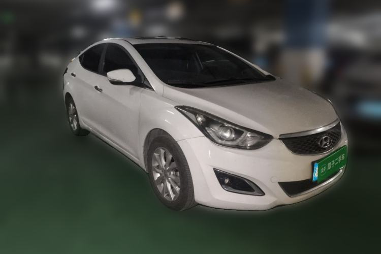 Used Hyundai Elantra (5th Generation / Langdong) 2016 1.6L Automatic Prestige Model Front Right 45 Deg
