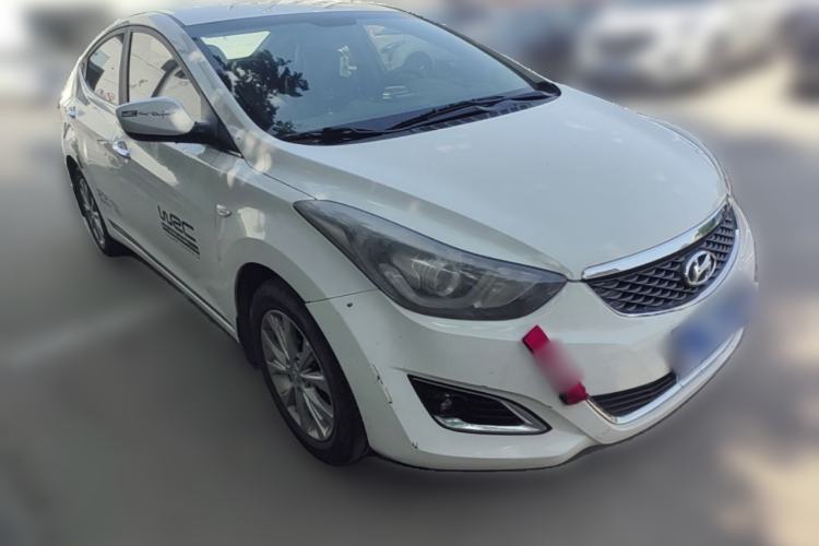 Used Hyundai Elantra (5th Generation / Langdong) 2016 1.6L Automatic Smart Version Front Right 45 Deg