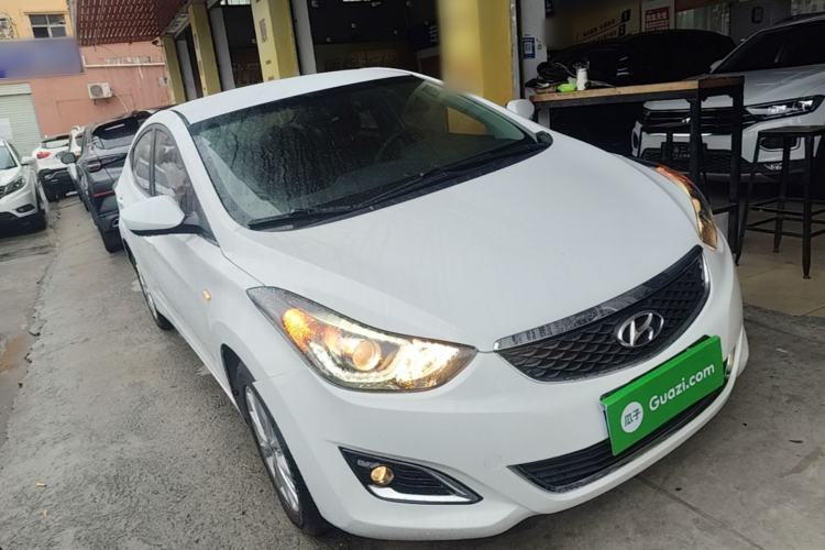 Used Hyundai Elantra (5th Generation / Langdong) 2016 1.6L Automatic Smart Version Front Right 45 Deg