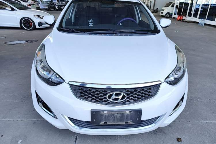 Used Hyundai Elantra (5th Generation / Langdong) 2016 1.6L Automatic Prestige Model Front