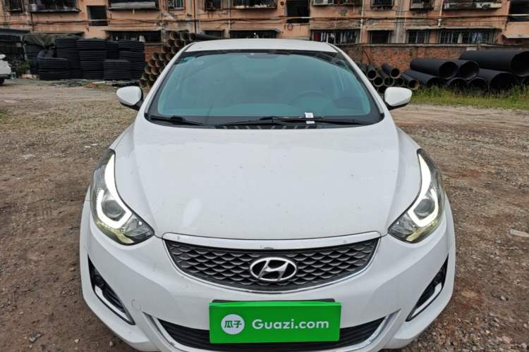 Used Hyundai Elantra (5th Generation / Langdong) 2016 1.6L Automatic Smart Version Front