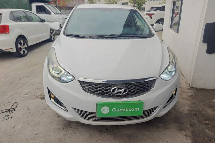 Used Hyundai Elantra (5th Generation / Langdong) 2016 1.6L Automatic Smart Version Front