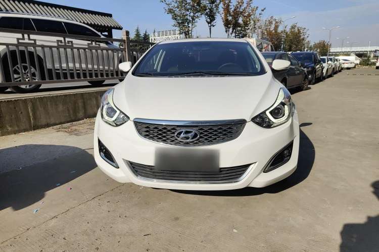 Used Hyundai Elantra (5th Generation / Langdong) 2016 1.6L Automatic Prestige Model Front
