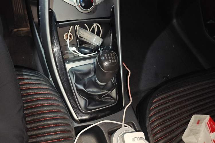 Used Hyundai Elantra (5th Generation / Langdong) 2016 1.6L Manual Luxury Model Gear Lever