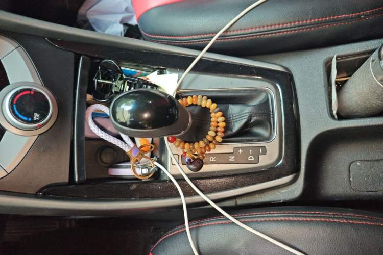 Used Hyundai Elantra (5th Generation / Langdong) 2016 1.6L Automatic Prestige Model Gear Lever